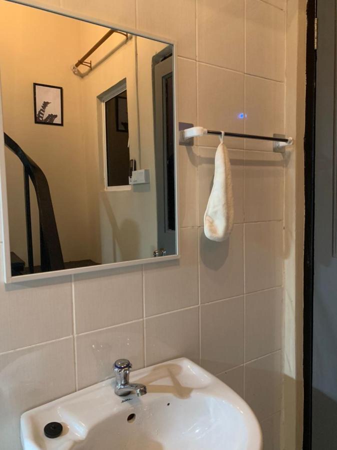 Euc Room Stay Tuaran Esterno foto
