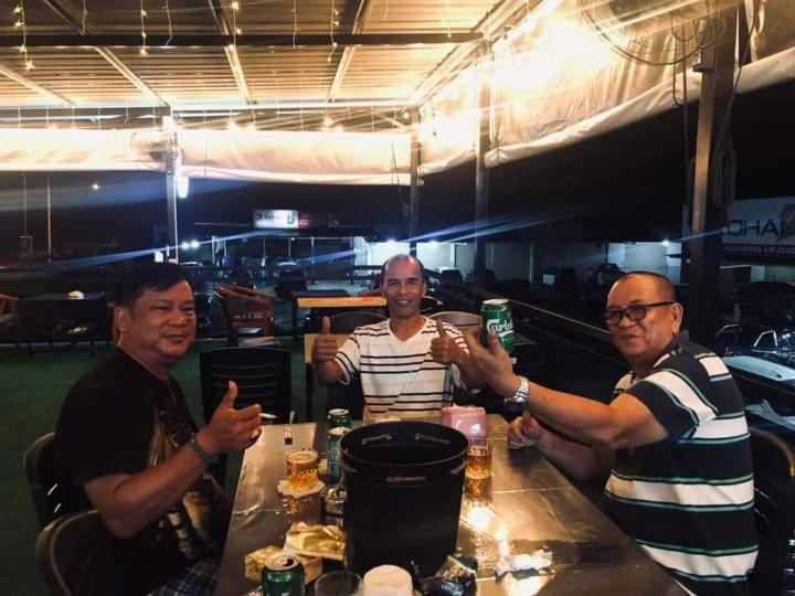 Euc Room Stay Tuaran Esterno foto